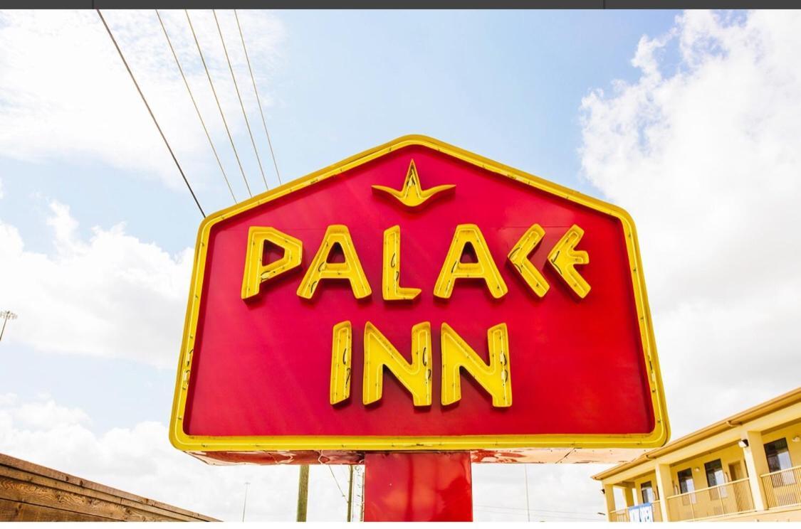 كونرو Palace Inn المظهر الخارجي الصورة