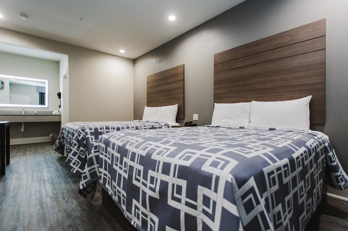 كونرو Palace Inn المظهر الخارجي الصورة